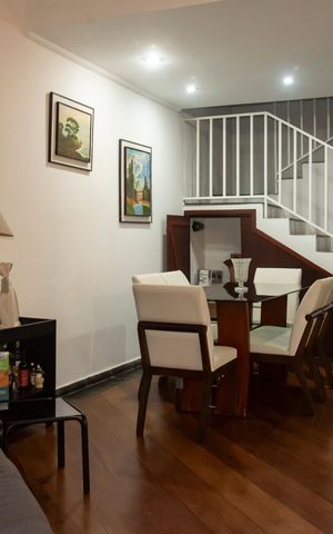 Casa para alugar com 320m², 5 quartos e 4 vagasSala