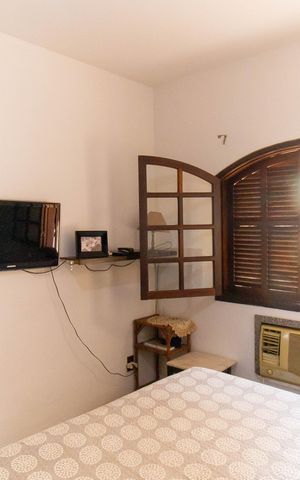 Casa à venda com 352m², 3 quartos e 5 vagas Casa à venda com 352m², 3 quartos e 5 vagasQuarto 1