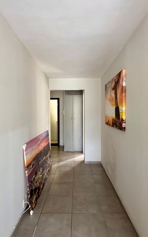 Apartamento à venda com 450m², 6 quartos e sem vaga Apartamento à venda com 450m², 6 quartos e sem vagaCorredor