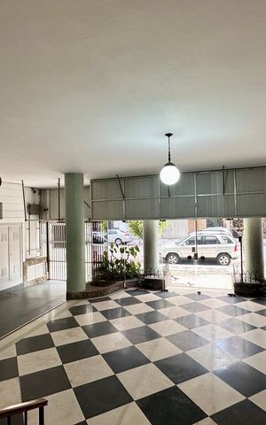 Apartamento à venda com 450m², 6 quartos e sem vaga Apartamento à venda com 450m², 6 quartos e sem vagaPortaria