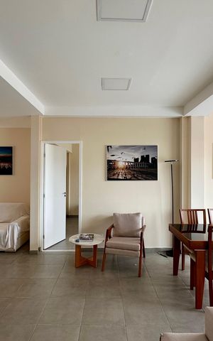 Apartamento à venda com 450m², 6 quartos e sem vaga Apartamento à venda com 450m², 6 quartos e sem vagaSala