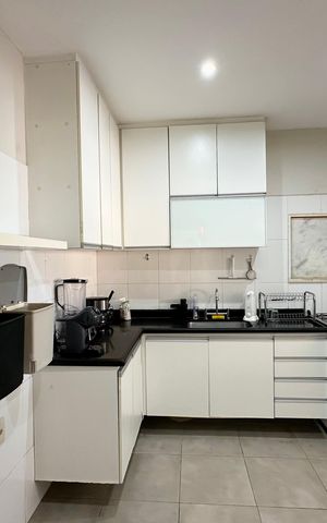 Apartamento à venda com 450m², 6 quartos e sem vaga Apartamento à venda com 450m², 6 quartos e sem vagaCozinha