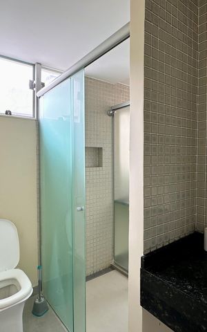 Apartamento à venda com 450m², 6 quartos e sem vaga Apartamento à venda com 450m², 6 quartos e sem vagaBanheiro Suíte 1