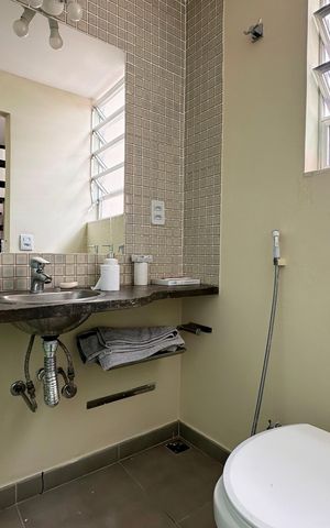 Apartamento à venda com 450m², 6 quartos e sem vaga Apartamento à venda com 450m², 6 quartos e sem vagaBanheiro Suíte 1