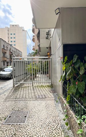 Apartamento à venda com 450m², 6 quartos e sem vaga Apartamento à venda com 450m², 6 quartos e sem vagaPlaquinha instalada