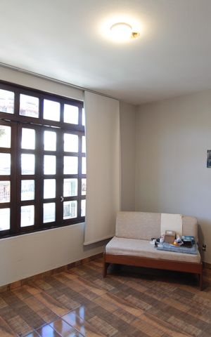 Casa à venda com 249m², 3 quartos e 4 vagasSala