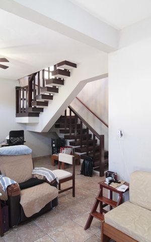 Casa à venda com 249m², 3 quartos e 4 vagasSala