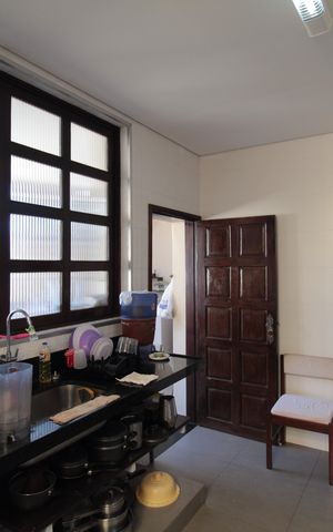 Casa à venda com 249m², 3 quartos e 4 vagasCozinha