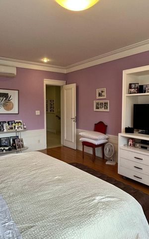 Casa à venda com 508m², 4 quartos e 5 vagas Casa à venda com 508m², 4 quartos e 5 vagasSuíte 1