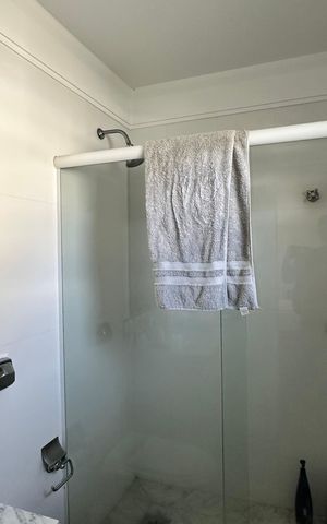Casa à venda com 508m², 4 quartos e 5 vagas Casa à venda com 508m², 4 quartos e 5 vagasBanheiro da Suíte 3
