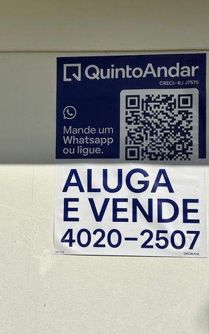 Casa à venda com 508m², 4 quartos e 5 vagas Casa à venda com 508m², 4 quartos e 5 vagasPlaquinha