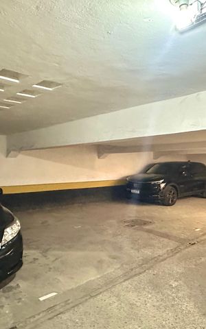 Apartamento à venda com 206m², 4 quartos e 1 vaga Apartamento à venda com 206m², 4 quartos e 1 vagaÁrea comum