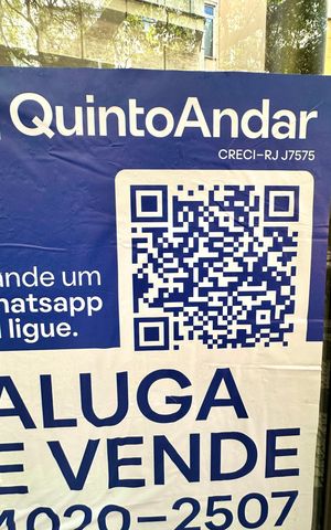 Apartamento à venda com 206m², 4 quartos e 1 vaga Apartamento à venda com 206m², 4 quartos e 1 vagaPlaquinha