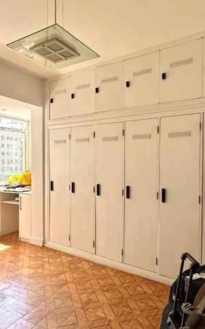 Apartamento à venda com 206m², 4 quartos e 1 vaga Apartamento à venda com 206m², 4 quartos e 1 vagaQuarto 3