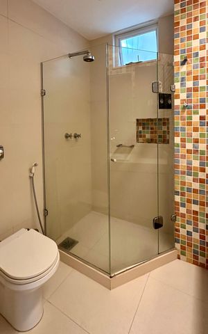Apartamento à venda com 206m², 4 quartos e 1 vaga Apartamento à venda com 206m², 4 quartos e 1 vagaBanheiro