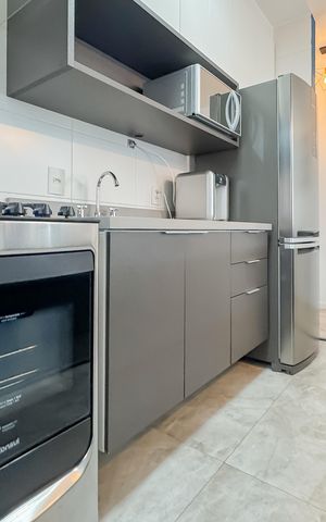 Apartamento para alugar com 81m², 3 quartos e 2 vagas Apartamento para alugar com 81m², 3 quartos e 2 vagasCozinha - Armários