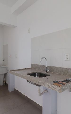 Apartamento para alugar com 65m², 2 quartos e 2 vagasCozinha