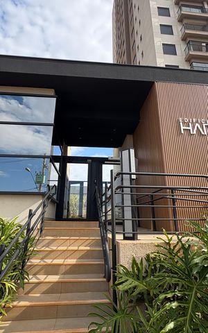 Apartamento para alugar com 65m², 2 quartos e 2 vagas Apartamento para alugar com 65m², 2 quartos e 2 vagasFachada