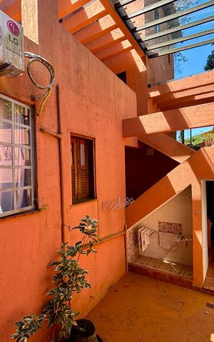 Casa à venda com 246m², 4 quartos e 3 vagasÁrea de serviço
