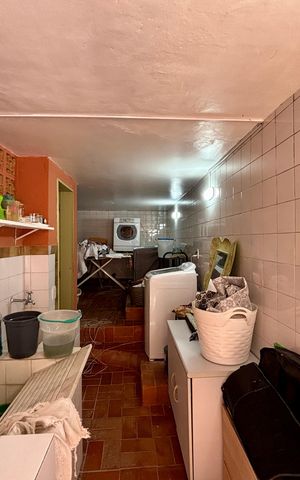 Casa à venda com 246m², 4 quartos e 3 vagasÁrea de Serviço