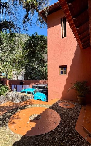 Casa à venda com 246m², 4 quartos e 3 vagasÁrea Externa