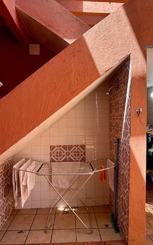 Casa à venda com 246m², 4 quartos e 3 vagasÁrea de Serviço