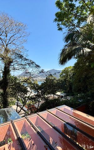 Casa à venda com 246m², 4 quartos e 3 vagasVista da Suíte