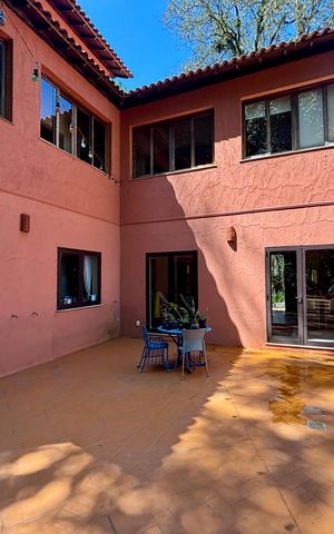 Casa à venda com 246m², 4 quartos e 3 vagasÁrea Externa