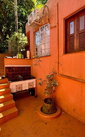 Casa à venda com 246m², 4 quartos e 3 vagasÁrea de serviço