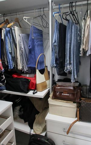 Casa à venda com 439m², 5 quartos e 3 vagasCloset da Suíte 2