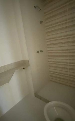 Casa à venda com 156m², 3 quartos e 1 vaga
