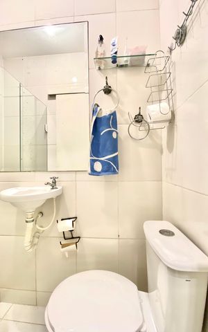 Apartamento à venda com 230m², 4 quartos e 2 vagas Apartamento à venda com 230m², 4 quartos e 2 vagasBanheiro de serviço