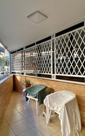 Apartamento à venda com 230m², 4 quartos e 2 vagas