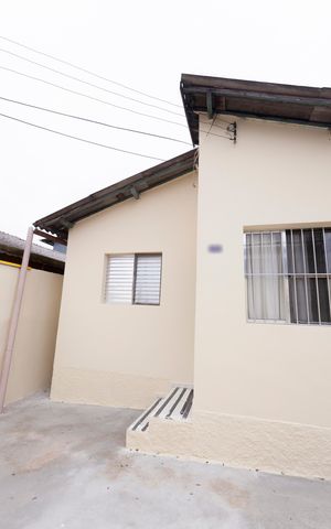 Casa para alugar com 180m², 2 quartos e 4 vagasÁrea Externa