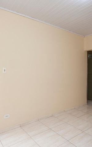 Casa para alugar com 180m², 2 quartos e 4 vagasSala