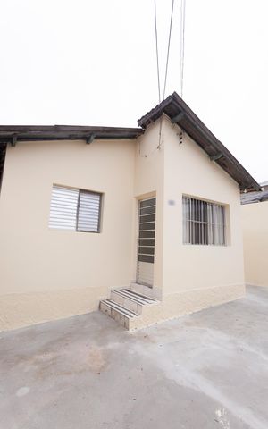 Casa para alugar com 180m², 2 quartos e 4 vagasÁrea Externa
