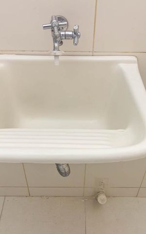 Studio para alugar com 26m², 1 quarto e sem vaga Studio para alugar com 26m², 1 quarto e sem vagaBanheiro