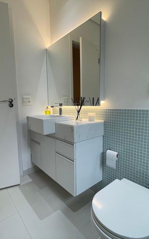 Casa à venda com 449m², 3 quartos e 4 vagasBanheiro 1