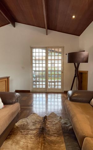 Casa à venda com 449m², 3 quartos e 4 vagasSala de Estar