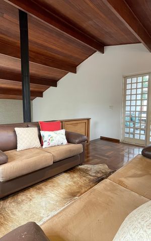 Casa à venda com 449m², 3 quartos e 4 vagasSala de Estar