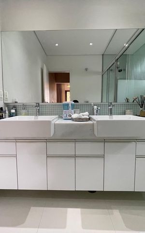 Casa à venda com 449m², 3 quartos e 4 vagasBanheiro 3