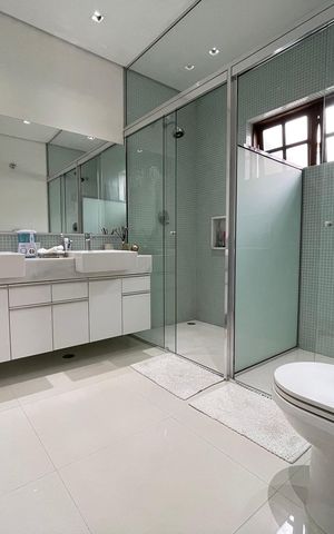 Casa à venda com 449m², 3 quartos e 4 vagasBanheiro 3