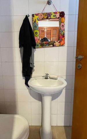 Casa à venda com 449m², 3 quartos e 4 vagasBanheiro de serviço