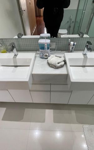 Casa à venda com 449m², 3 quartos e 4 vagasBanheiro 3