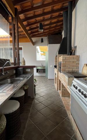 Casa à venda com 449m², 3 quartos e 4 vagasÁrea gourmet