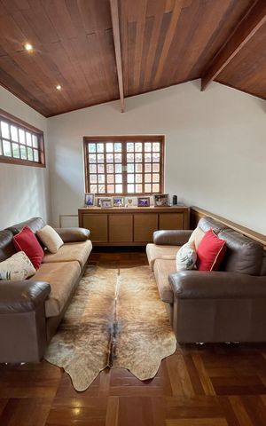 Casa à venda com 449m², 3 quartos e 4 vagasSala de Estar