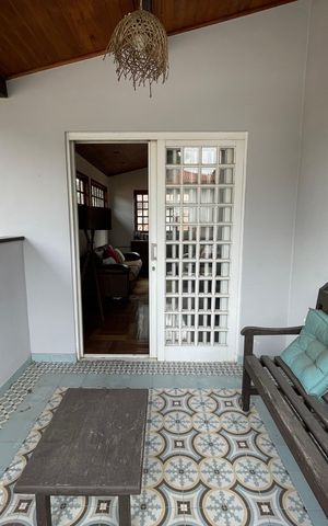Casa à venda com 449m², 3 quartos e 4 vagasVaranda