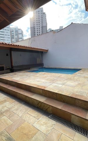 Casa à venda com 449m², 3 quartos e 4 vagasPiscina