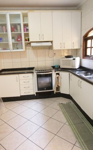 Casa à venda com 172m², 3 quartos e 1 vagaCozinha
