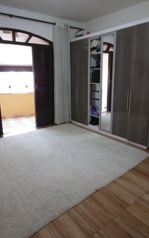 Casa à venda com 172m², 3 quartos e 1 vagaQuarto 1